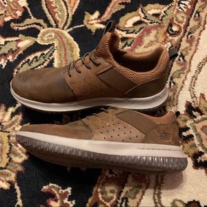 Sketchers Mens 10.5 M Brown Casual Sneakers Shoes